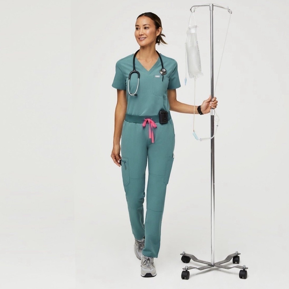Figs Limited Edition Hydrogreen Set- S/M